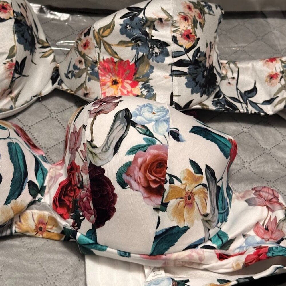 CACIQUE Lane Bryant Lightly Lined TShirt Bra Full Coverage  Floral 42DD NWOT